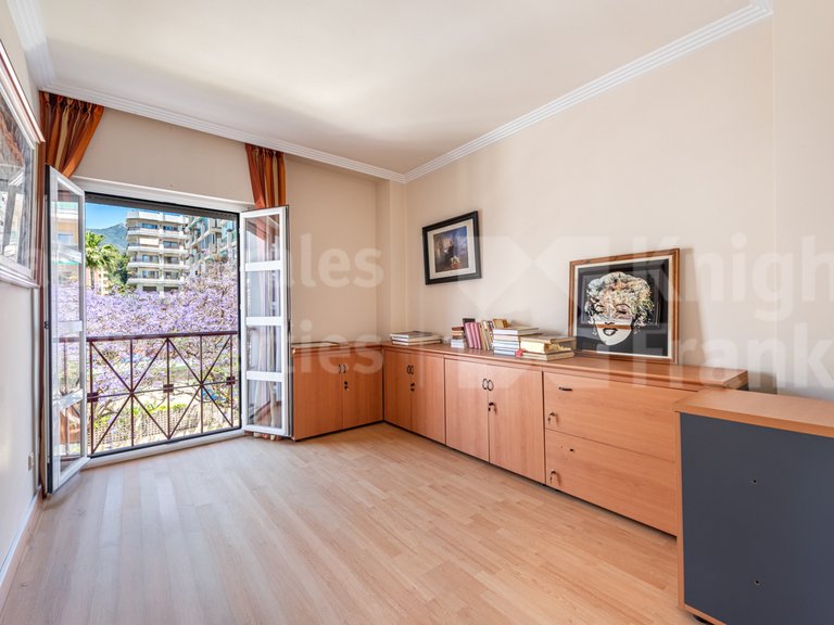 Apartment for Sale in Marbella, Malaga 18