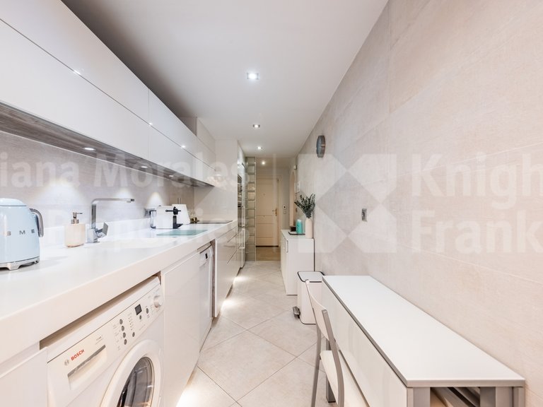 Apartment for Sale in Marbella, Malaga 10