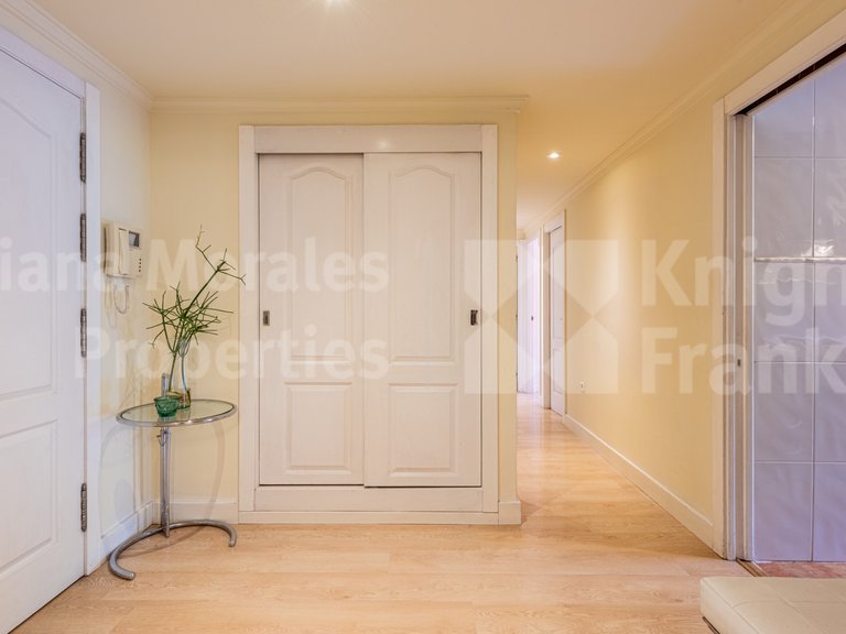 Apartment for Sale in Marbella, Malaga 21