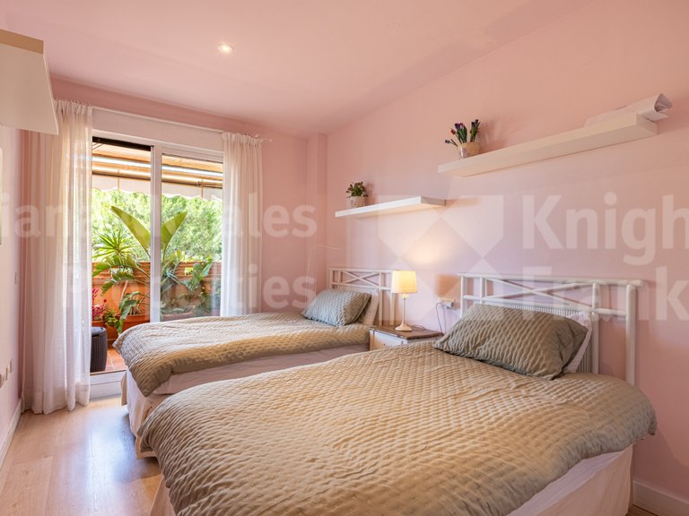 Apartment for Sale in Marbella, Malaga 15