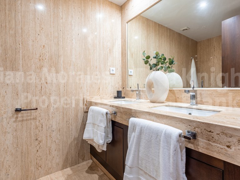 Apartment for Sale in Marbella, Malaga 19