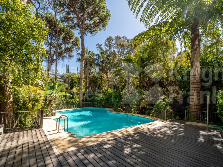 Apartment for Sale in Marbella, Malaga 35