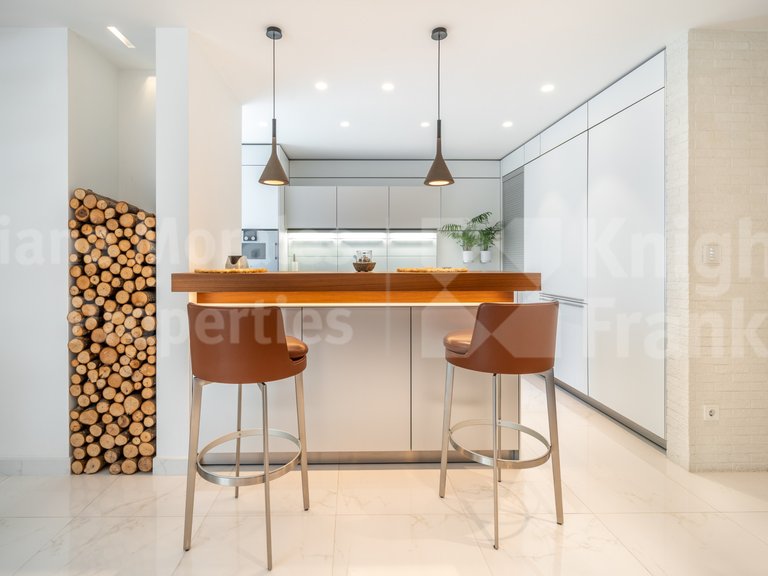 Apartment for Sale in Marbella, Malaga 12