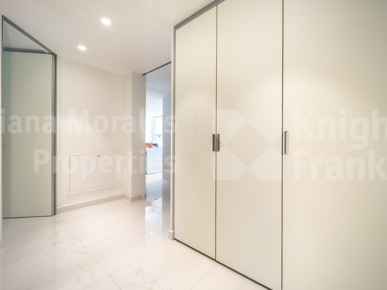 Apartment for Sale in Marbella, Malaga 19