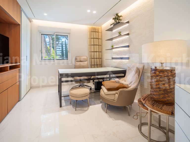 Apartment for Sale in Marbella, Malaga 17