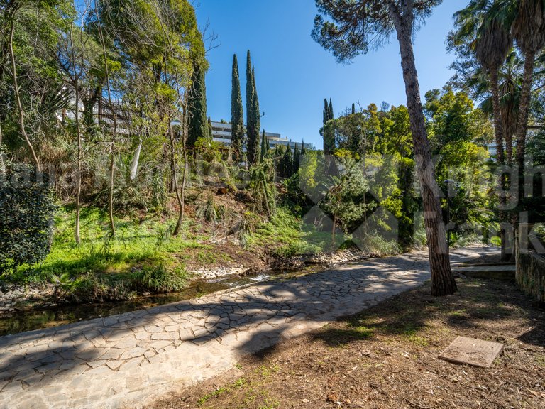 Apartment for Sale in Marbella, Malaga 32
