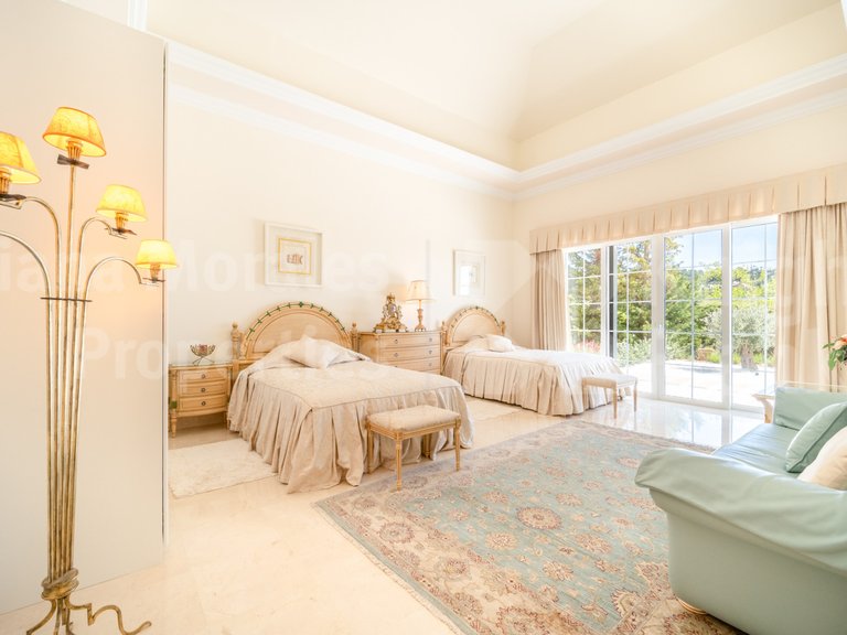 Villa for Rent in Benahavis, Malaga 15