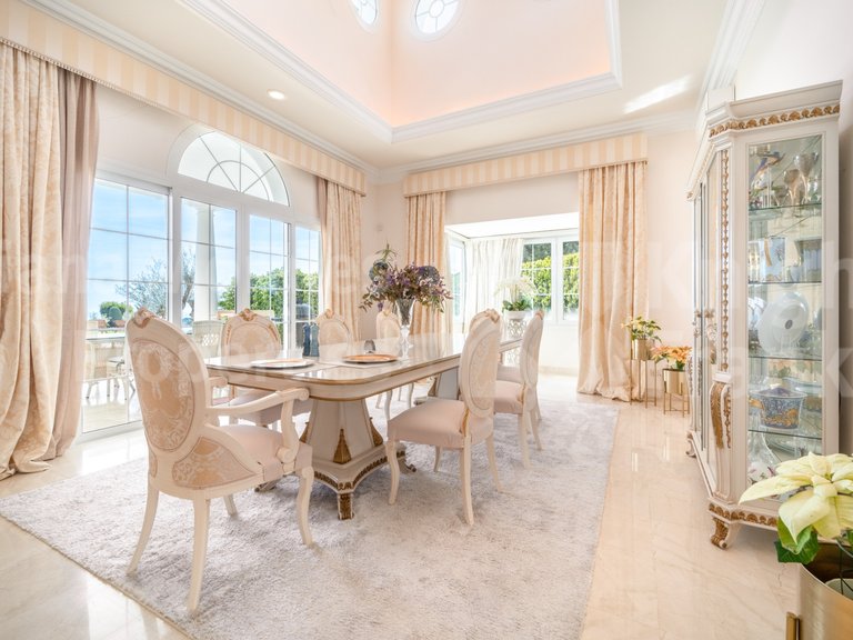 Villa for Rent in Benahavis, Malaga 10