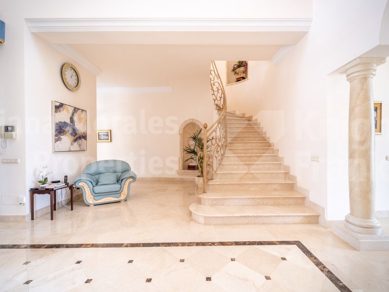 Villa for Rent in Benahavis, Malaga 20
