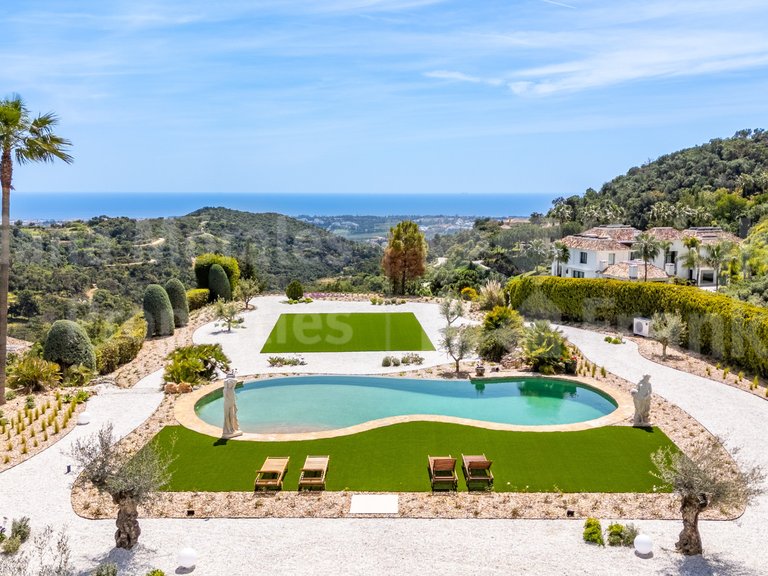 Villa for Rent in Benahavis, Malaga 2