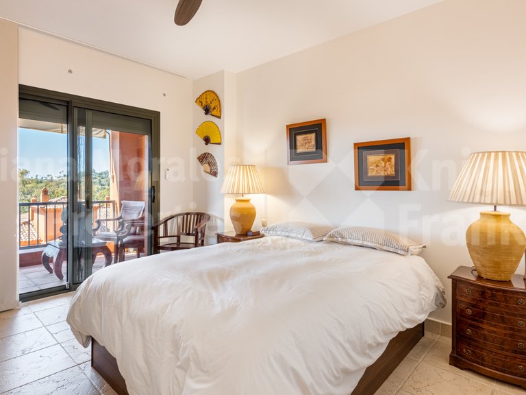 Apartment for Sale in Estepona, Malaga 10