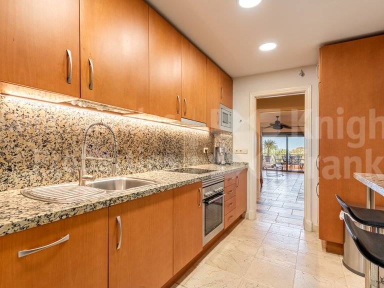Apartment for Sale in Estepona, Malaga 9