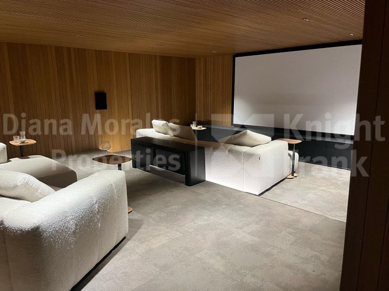 Villa for Sale in Estepona, Malaga 9