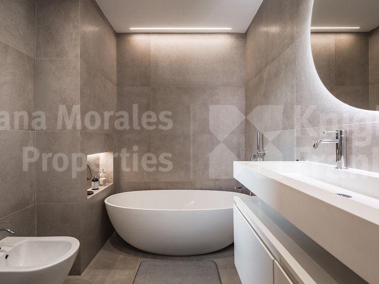 Apartment for Sale in Benahavis, Malaga 21