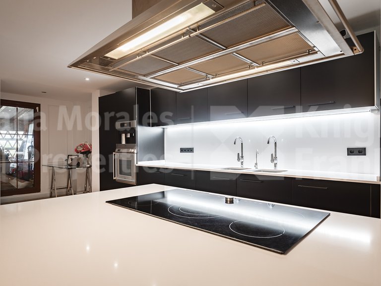 Apartment for Sale in Benahavis, Malaga 13