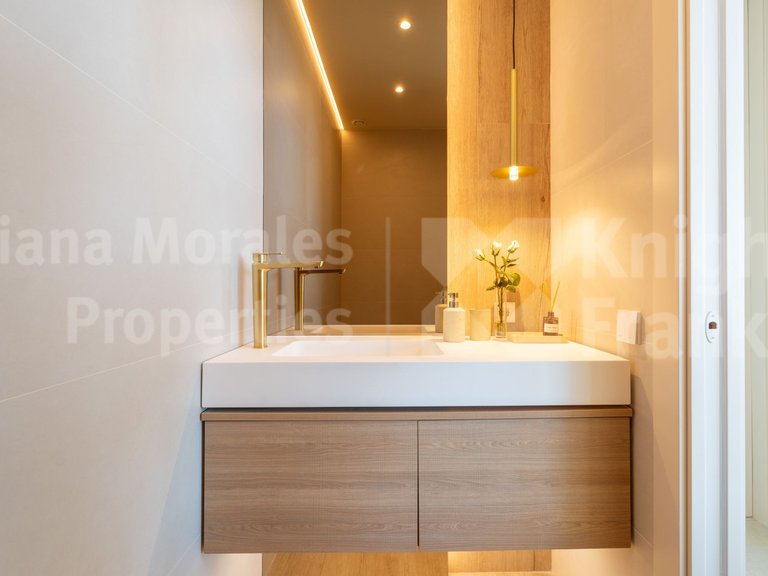 Villa for Sale in Mijas Costa, Malaga 20