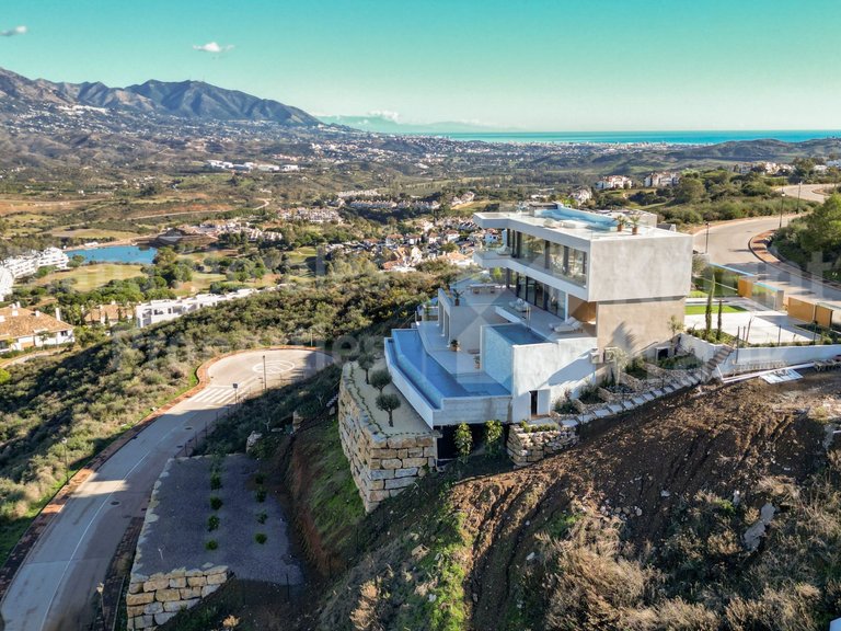 Villa for Sale in Mijas Costa, Malaga 45