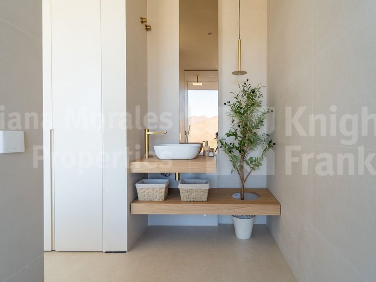Villa for Sale in Mijas Costa, Malaga 21
