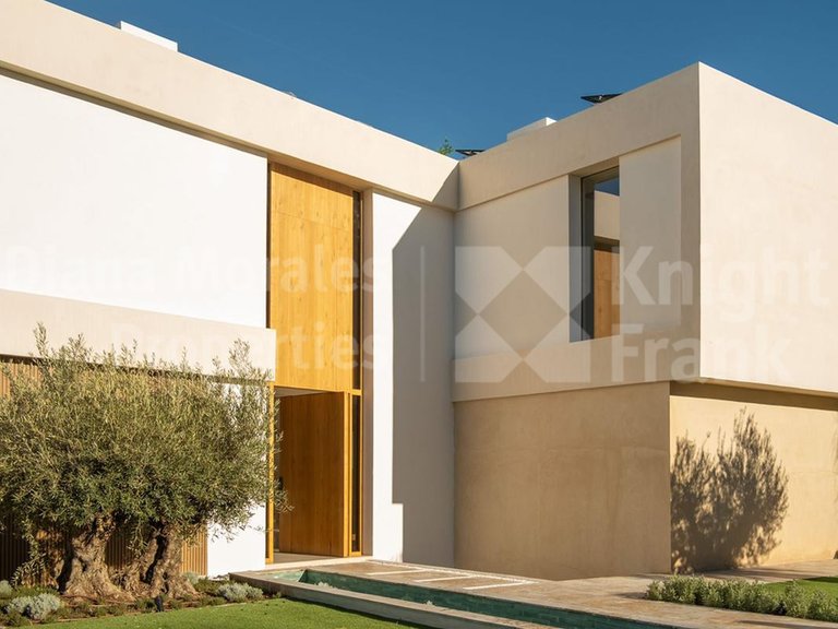 Villa for Sale in Mijas Costa, Malaga 32