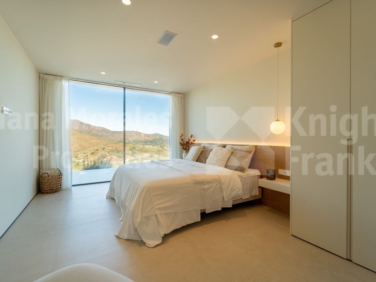 Villa for Sale in Mijas Costa, Malaga 16