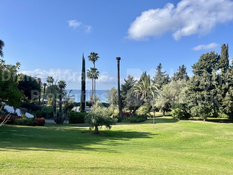 Apartment for Sale in Marbella, Malaga 31