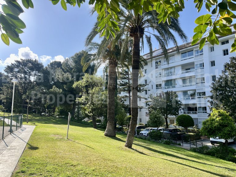 Apartment for Sale in Marbella, Malaga 28