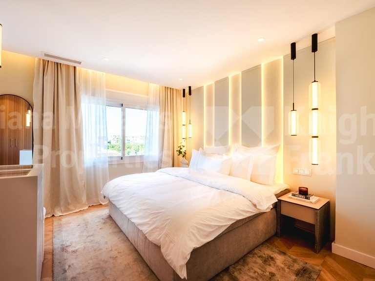 Town House for Sale in Marbella, Malaga 14