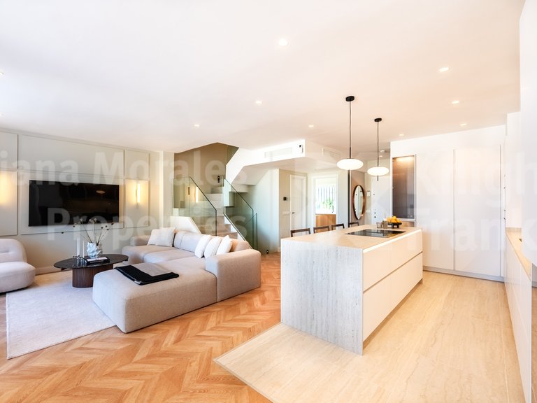 Town House for Sale in Marbella, Malaga 6