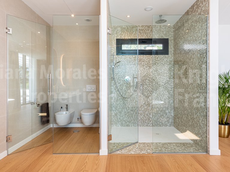Villa for Sale in Benahavis, Malaga 23