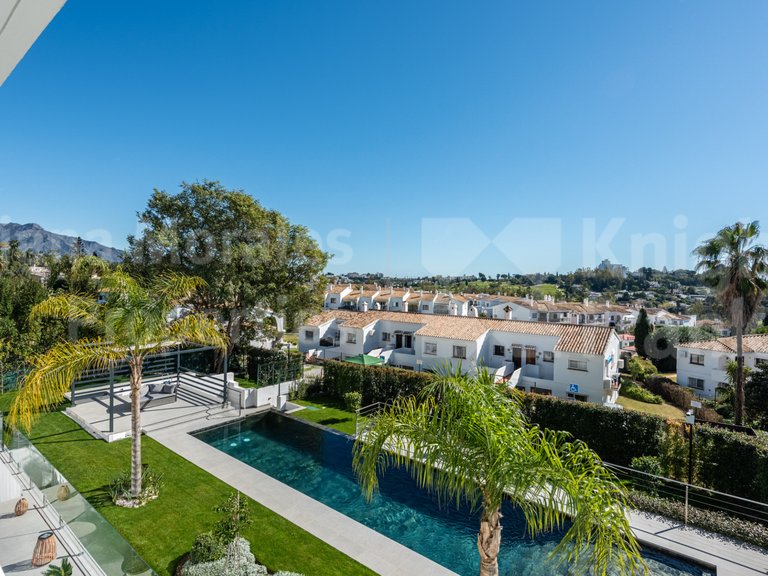 Villa for Sale in Benahavis, Malaga 2