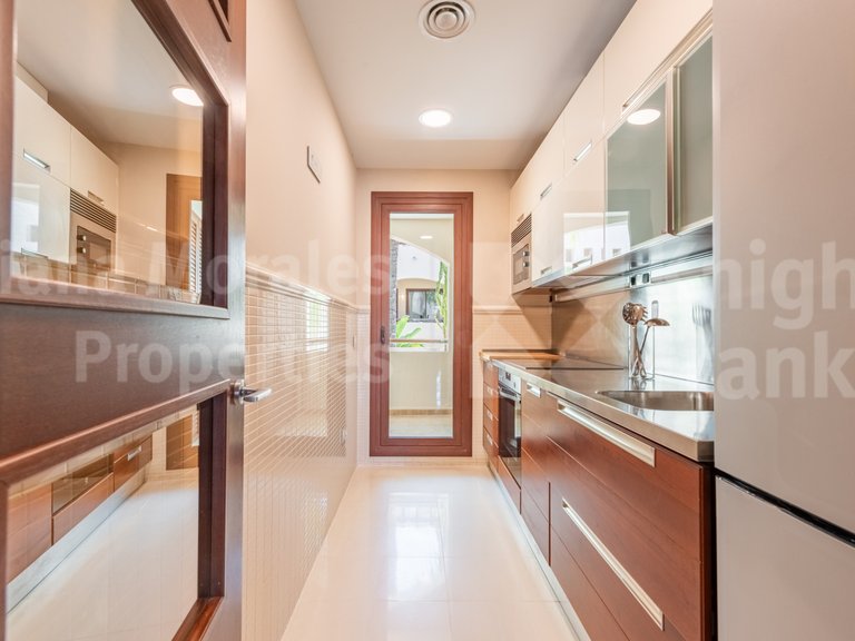 Apartment for Sale in Marbella, Malaga 12