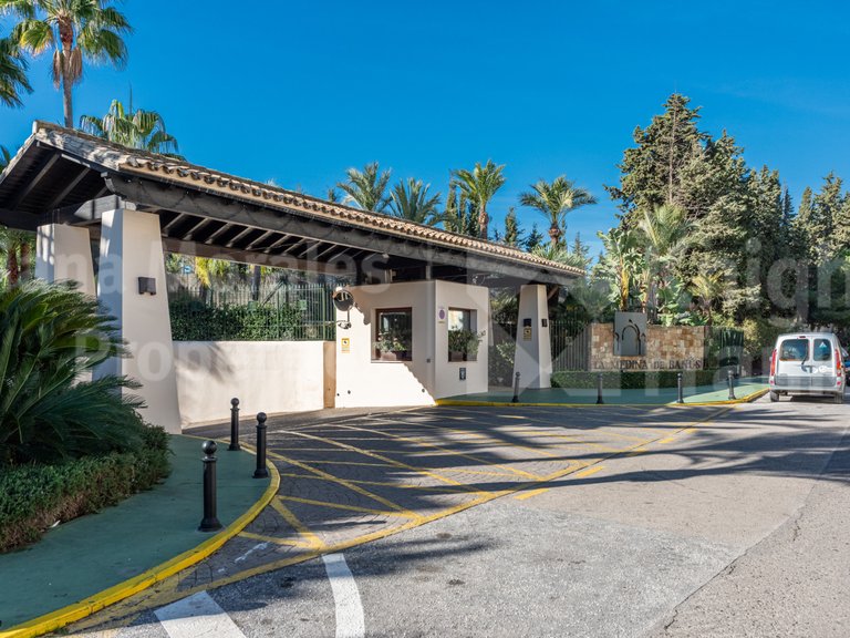 Apartment for Sale in Marbella, Malaga 18