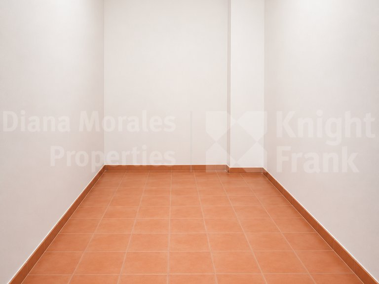 Apartment for Sale in Marbella, Malaga 23