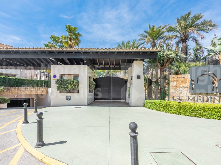Apartment for Sale in Marbella, Malaga 19