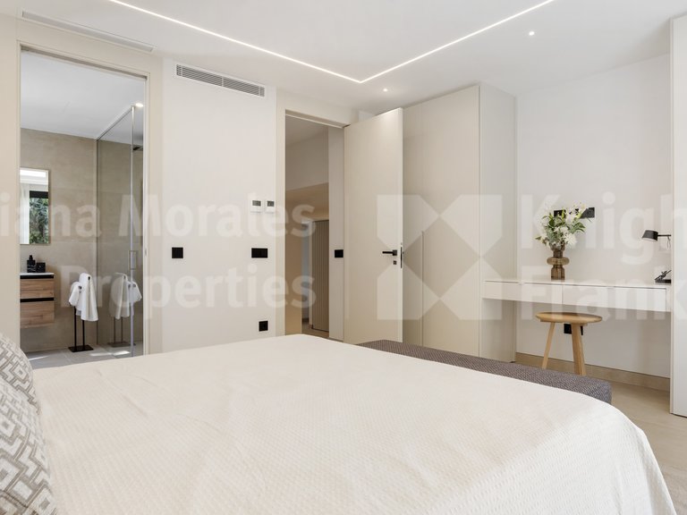 Villa for Sale in San Pedro De Alcantara, Malaga 17