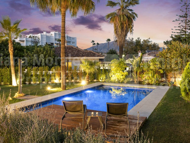 Villa for Sale in San Pedro De Alcantara, Malaga 45