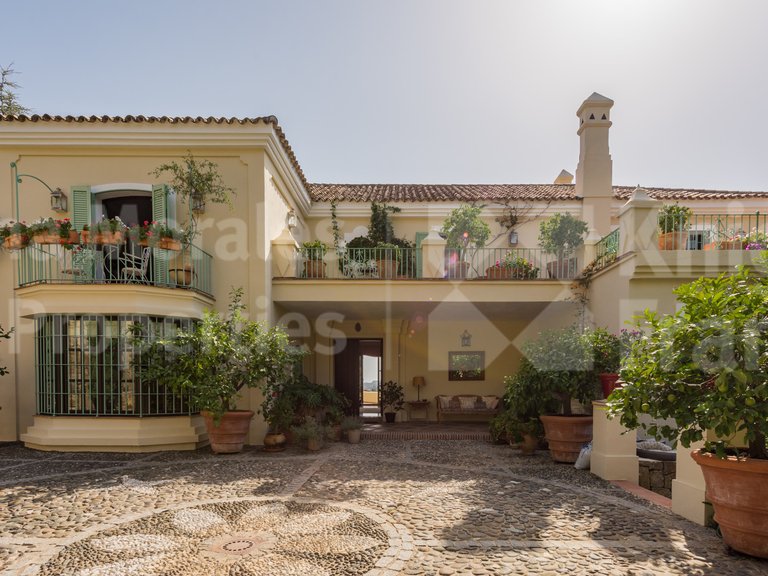 Villa for Sale in Benahavis, Malaga 26