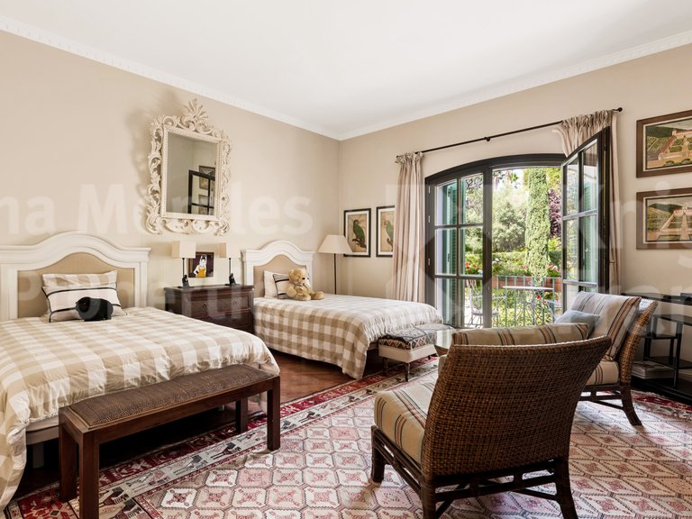Villa for Sale in Benahavis, Malaga 13
