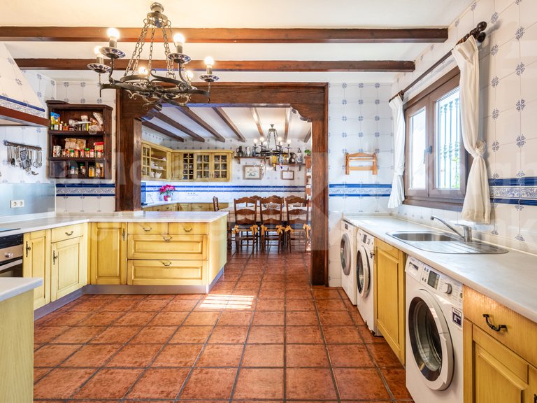 Villa for Sale in Mijas Costa, Malaga 22