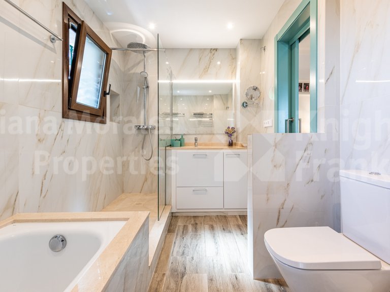 Villa for Sale in Mijas Costa, Malaga 39