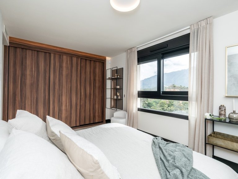 Penthouse for Sale in Nueva Andalucía, Malaga 27