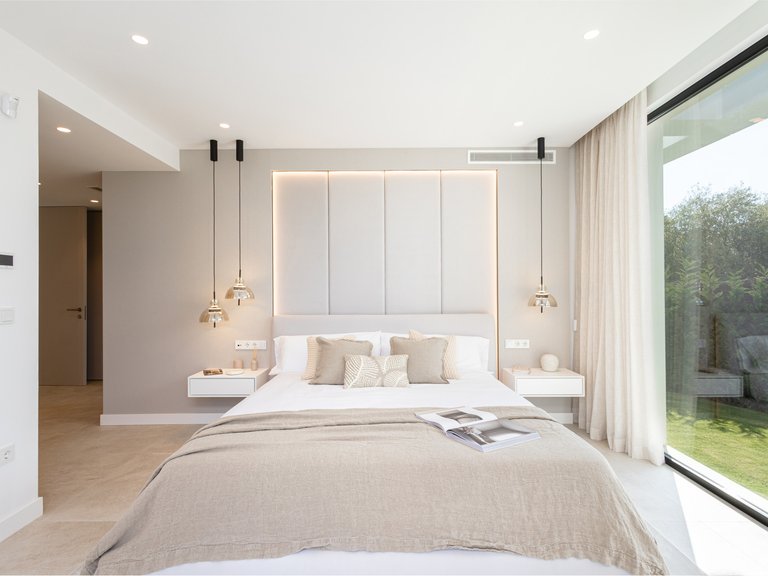 Villa for Sale in Nueva Andalucía, Malaga 10