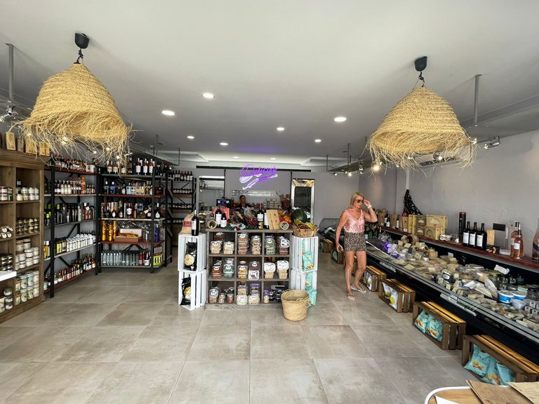 Apartment for Sale in Estepona, Malaga 15