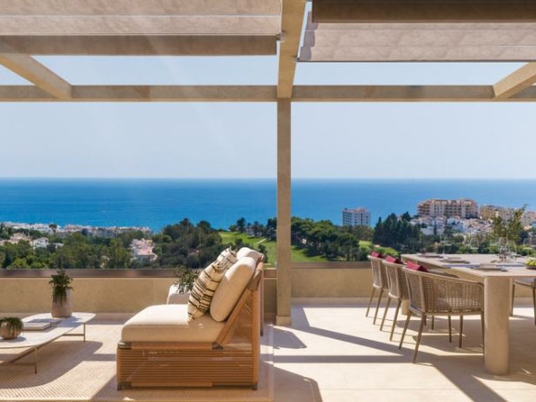 Apartment for Sale in Benalmadena, Malaga 2