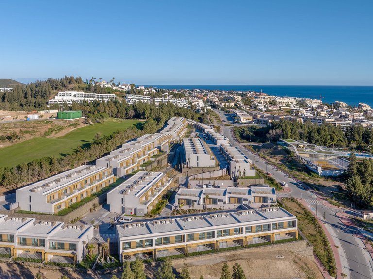 Town House for Sale in Mijas Costa, Malaga 12