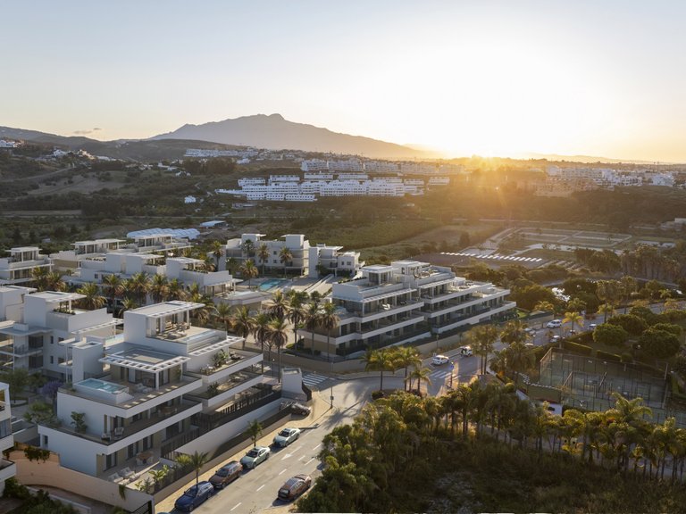 Penthouse for Sale in Estepona, Malaga 2