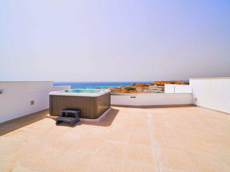 Town House for Sale in Fuengirola, Malaga 15