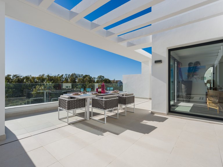 Penthouse for Sale in Estepona, Malaga 2