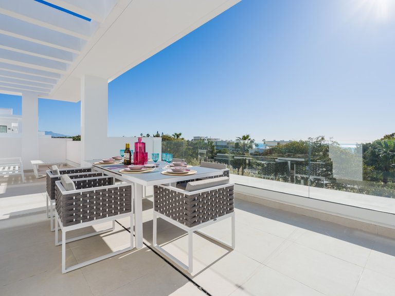 Penthouse for Sale in Estepona, Malaga 1