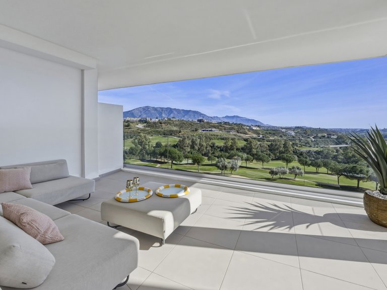 Apartment for Sale in Mijas Costa, Malaga 1